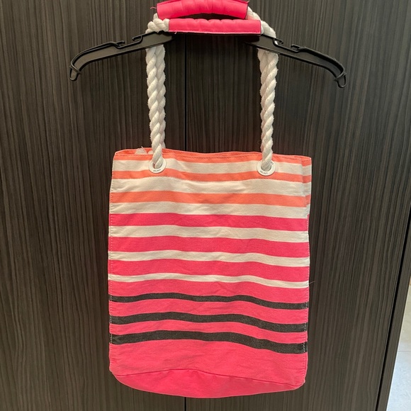 Victoria’s Secret Tote Bag - Picture 4 of 4